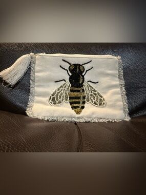 Beaded Bee Embellished Ivory Wristlet Clutch